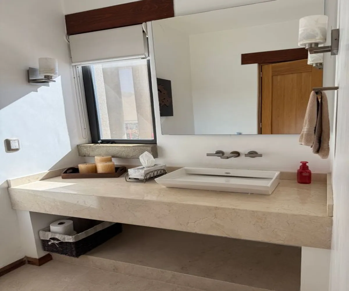 Casa En Venta,Arboledas,Cedros 12, Zapotlán el Grande, Jalisco 49066, 3 Habitaciones,4 Baños,Cedros,1,pGLCpIt