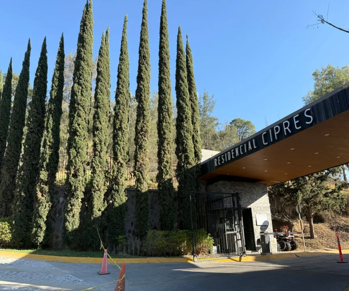 Casa En Venta,Arboledas,Cedros 12, Zapotlán el Grande, Jalisco 49066, 3 Habitaciones,4 Baños,Cedros,1,pGLCpIt