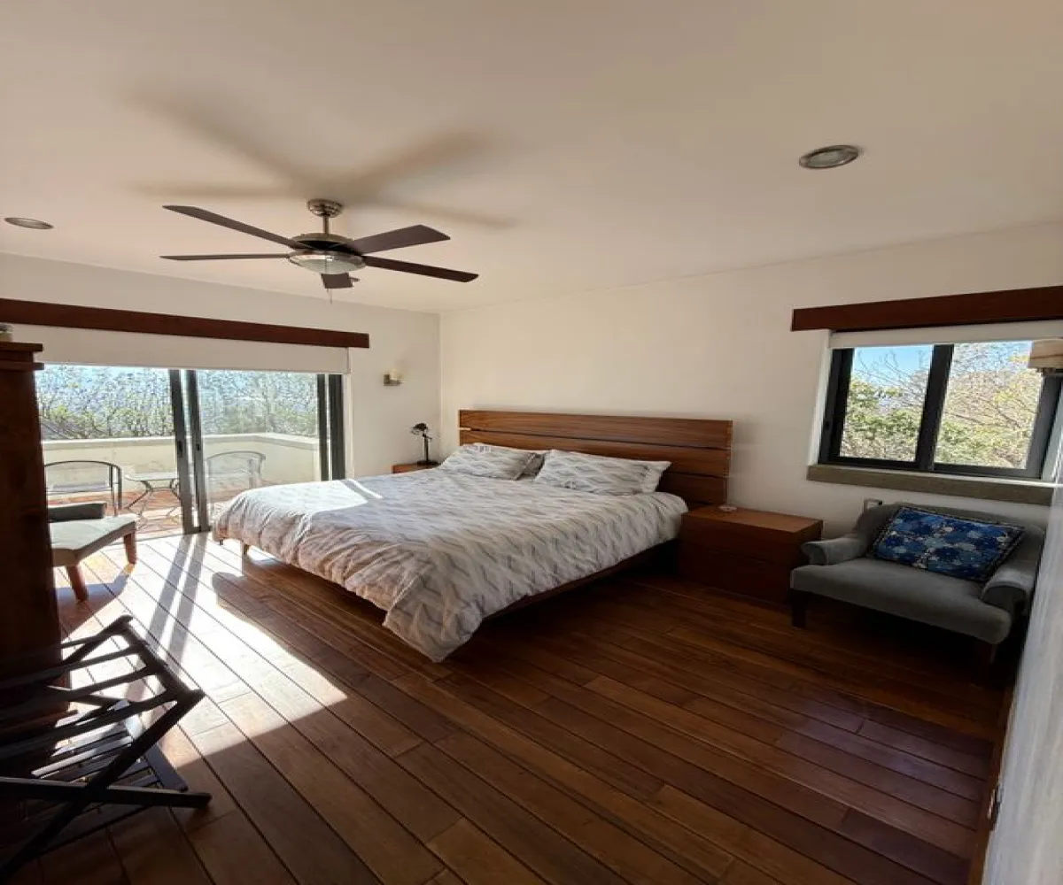 Casa En Venta,Arboledas,Cedros 12, Zapotlán el Grande, Jalisco 49066, 3 Habitaciones,4 Baños,Cedros,1,pGLCpIt