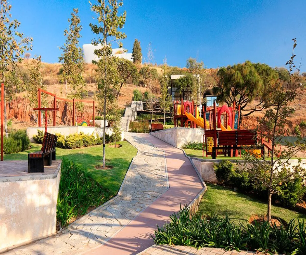 Terreno En Venta,Sin Nombre,Calle Prolongacion Avenida Las Fuentes 1296, San Pedro Tlaquepaque, Jalisco 45608,Calle Prolongacion Avenida Las Fuentes,p5AVdCr