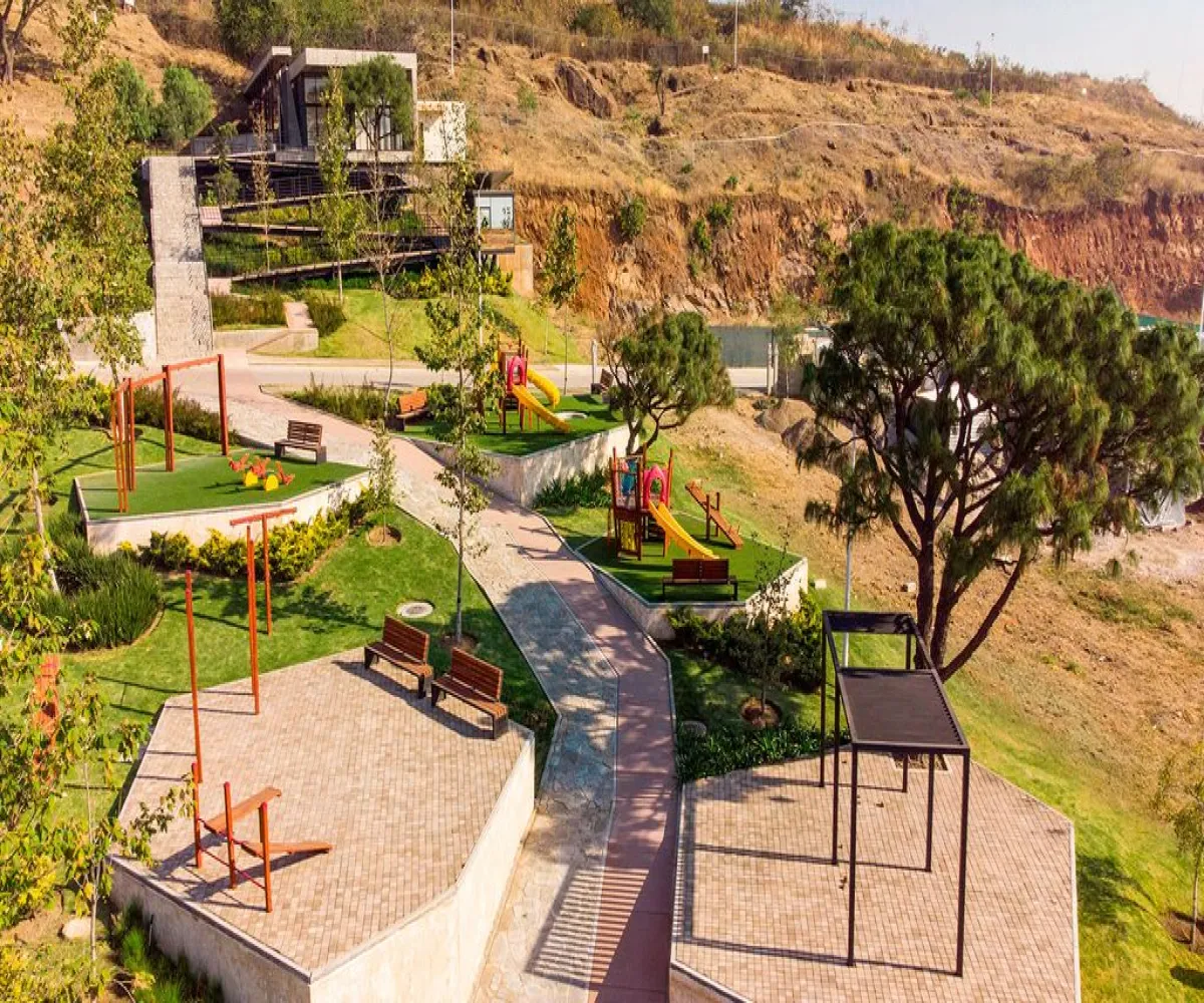 Terreno En Venta,Sin Nombre,Calle Prolongacion Avenida Las Fuentes 1296, San Pedro Tlaquepaque, Jalisco 45608,Calle Prolongacion Avenida Las Fuentes,p5AVdCr