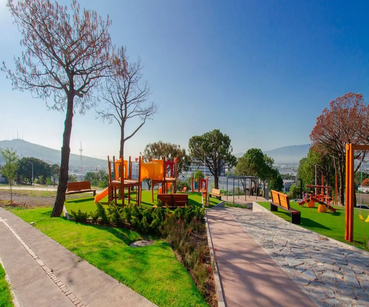 Terreno En Venta,Sin Nombre,Calle Prolongacion Avenida Las Fuentes 1296, San Pedro Tlaquepaque, Jalisco 45608,Calle Prolongacion Avenida Las Fuentes,p5AVdCr