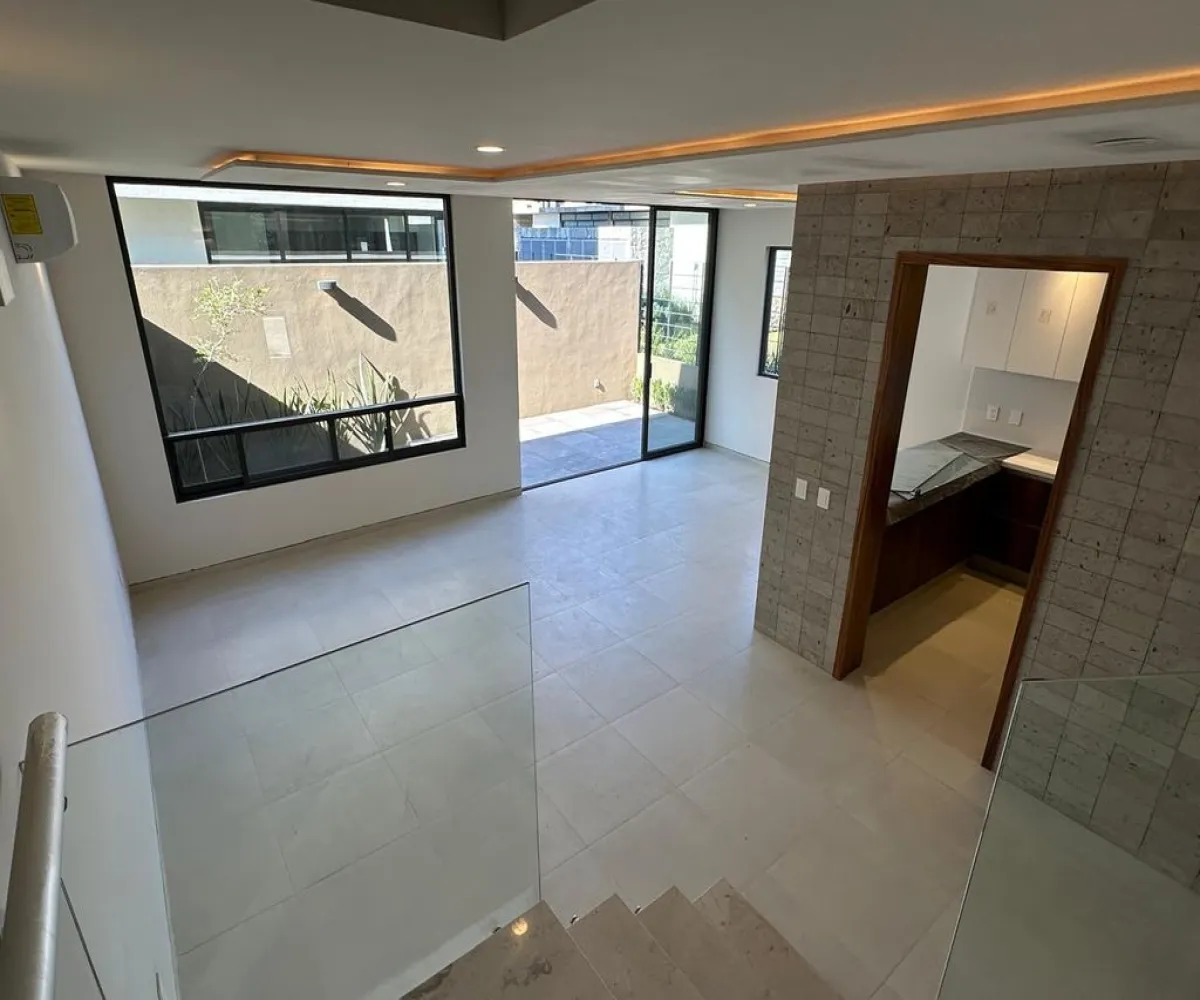 Casa En Venta,Parques Vallarta,Paseo del Norte 3322 108, Zapopan, Jalisco 45134, 4 Habitaciones,4 Baños,Paseo del Norte,2,powv201