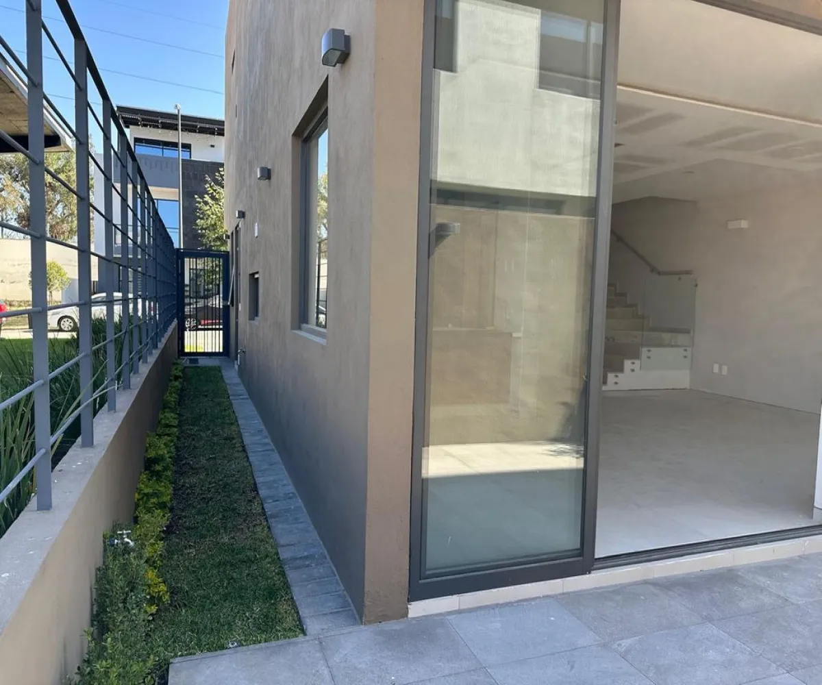 Casa En Venta,Parques Vallarta,Paseo del Norte 3322 108, Zapopan, Jalisco 45134, 4 Habitaciones,4 Baños,Paseo del Norte,2,powv201