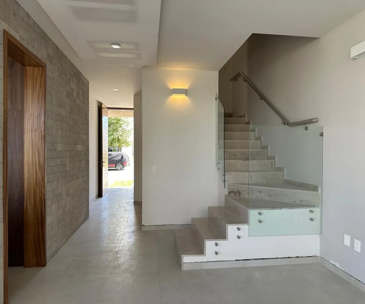 Casa En Venta,Parques Vallarta,Paseo del Norte 3322 108, Zapopan, Jalisco 45134, 4 Habitaciones,4 Baños,Paseo del Norte,2,powv201