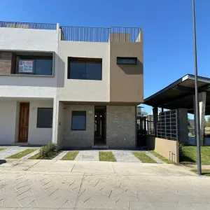 Casa En Venta,Parques Vallarta,Paseo del Norte 3322 108, Zapopan, Jalisco 45134, 4 Habitaciones,4 Baños,Paseo del Norte,2,powv201