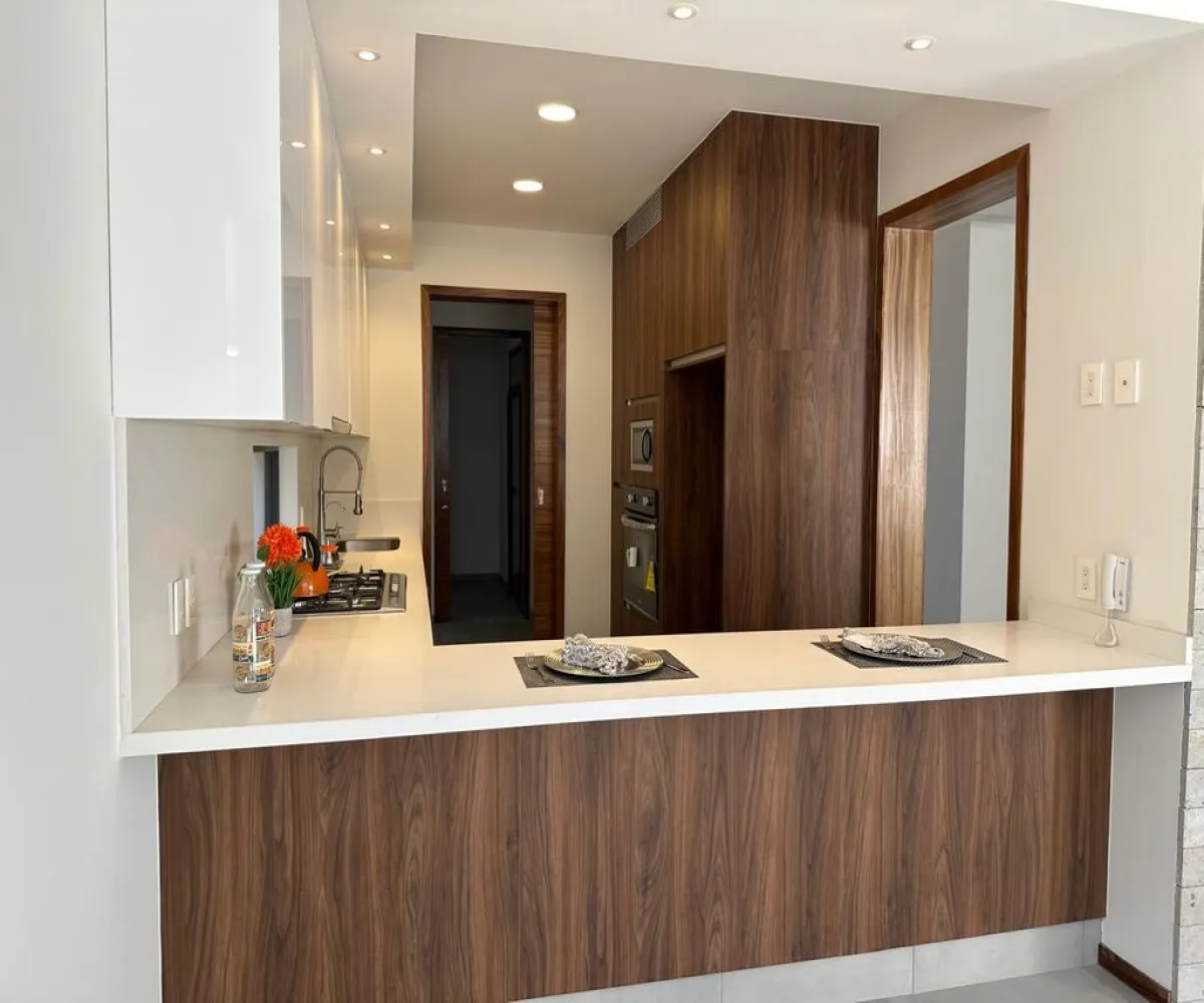 Casa En Venta,Parques Vallarta,Paseo del Norte 3322 108, Zapopan, Jalisco 45134, 4 Habitaciones,4 Baños,Paseo del Norte,2,powv201