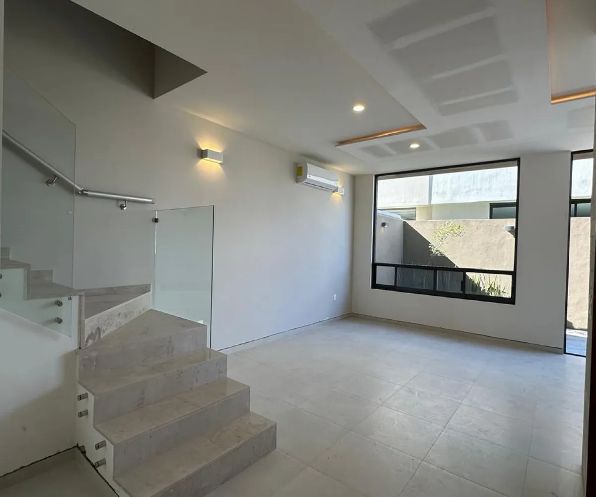 Casa En Venta,Parques Vallarta,Paseo del Norte 3322 108, Zapopan, Jalisco 45134, 4 Habitaciones,4 Baños,Paseo del Norte,2,powv201