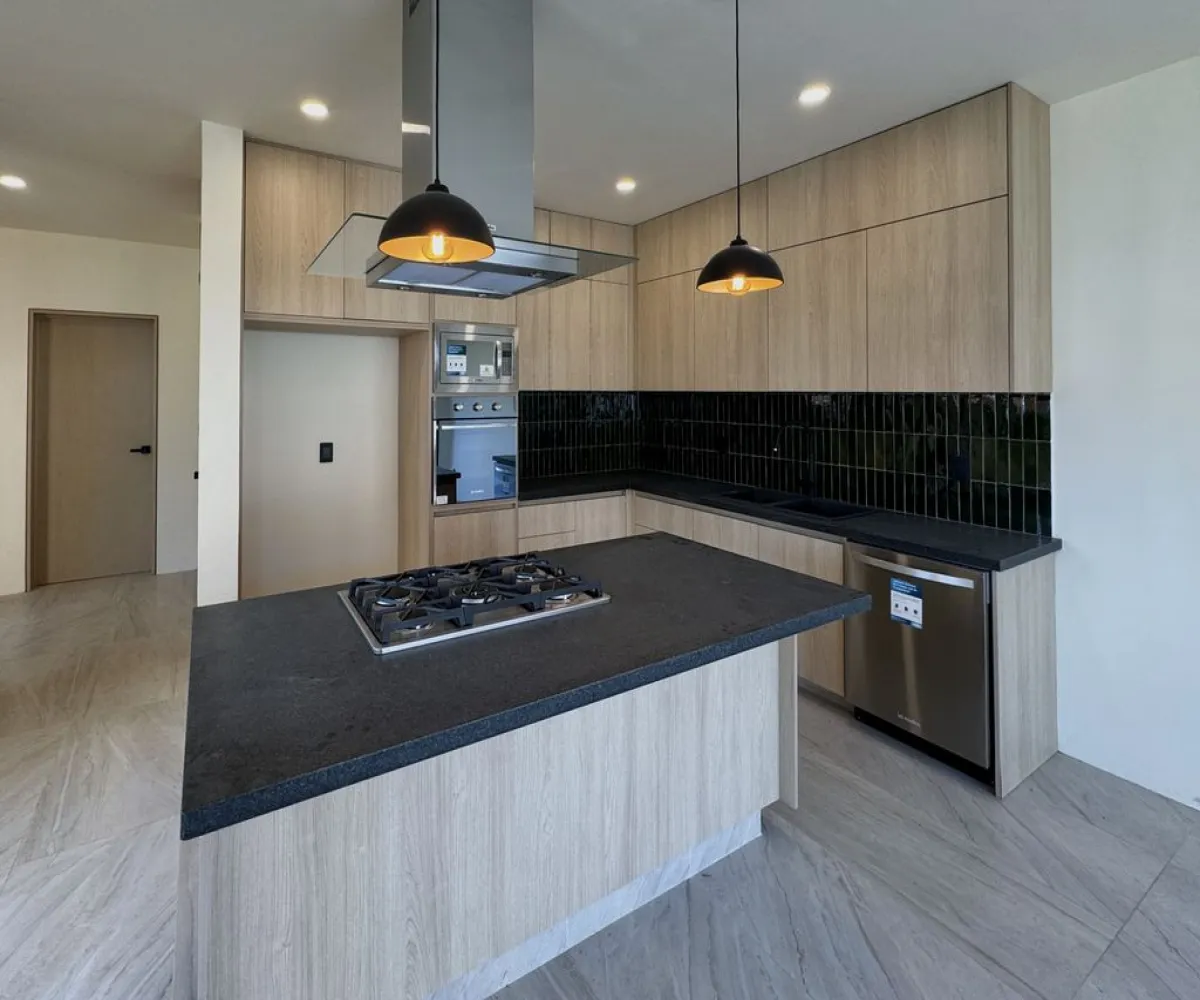 Casa En Venta,El Edén, Tlajomulco de Zúñiga,Paseo del Edén 2 46, Tlajomulco de Zúñiga, Jalisco 45645, 4 Habitaciones,3 Baños,Paseo del Edén,2,pJjOKfP