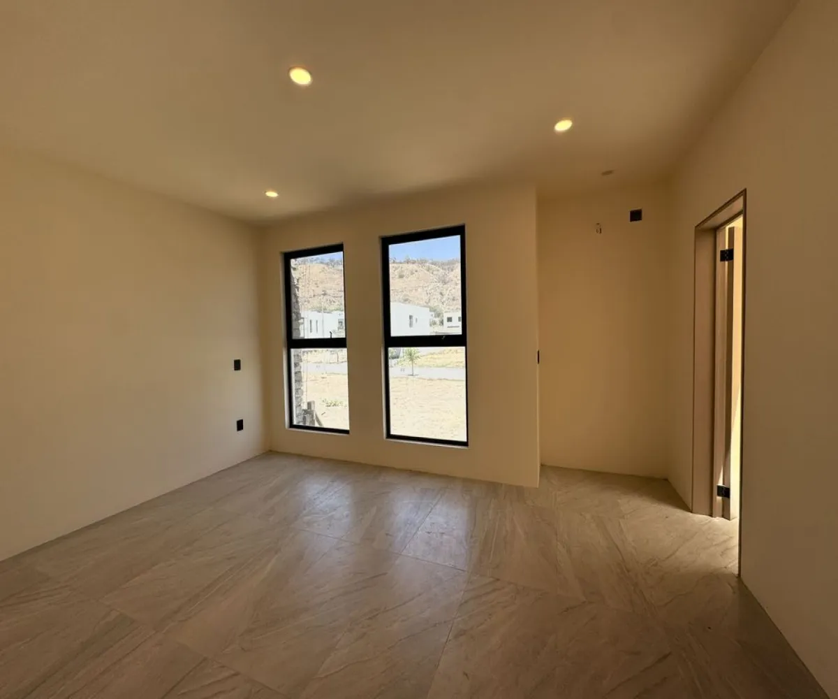 Casa En Venta,El Edén, Tlajomulco de Zúñiga,Paseo del Edén 2 46, Tlajomulco de Zúñiga, Jalisco 45645, 4 Habitaciones,3 Baños,Paseo del Edén,2,pJjOKfP