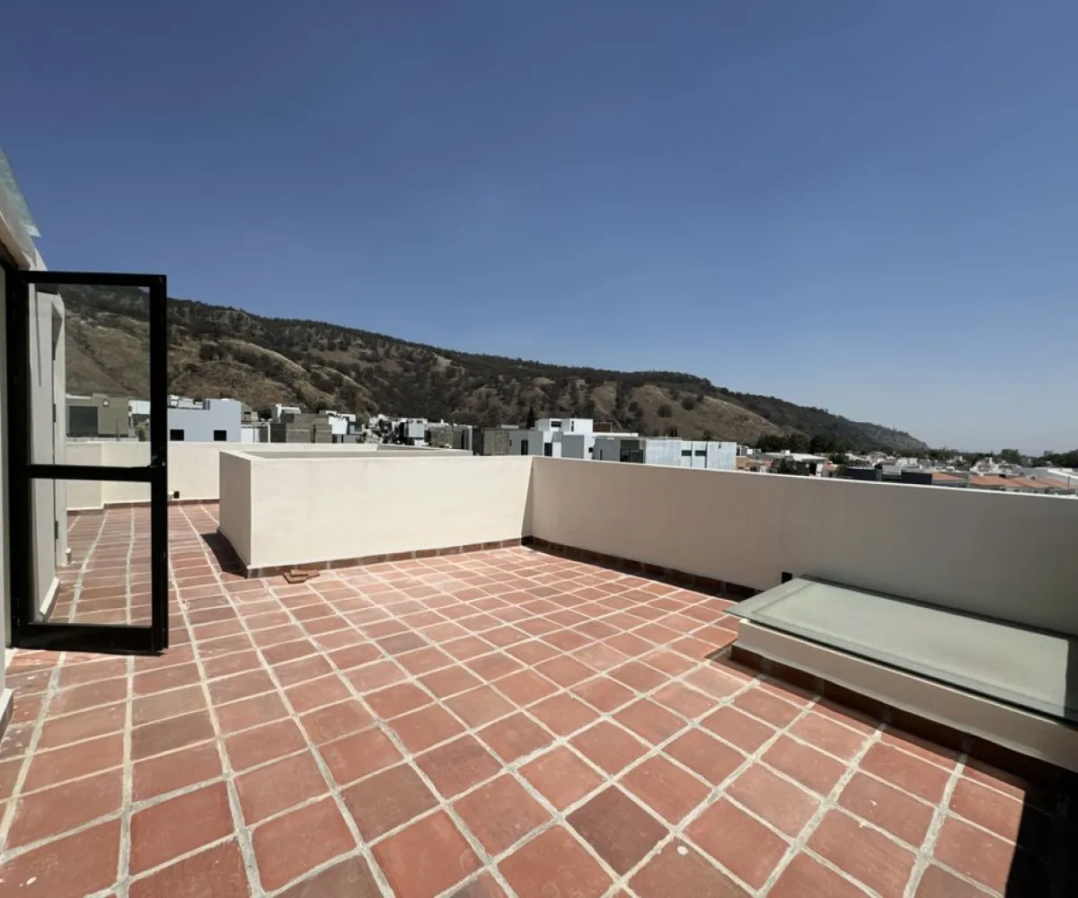 Casa En Venta,El Edén, Tlajomulco de Zúñiga,Paseo del Edén 2 46, Tlajomulco de Zúñiga, Jalisco 45645, 4 Habitaciones,3 Baños,Paseo del Edén,2,pJjOKfP