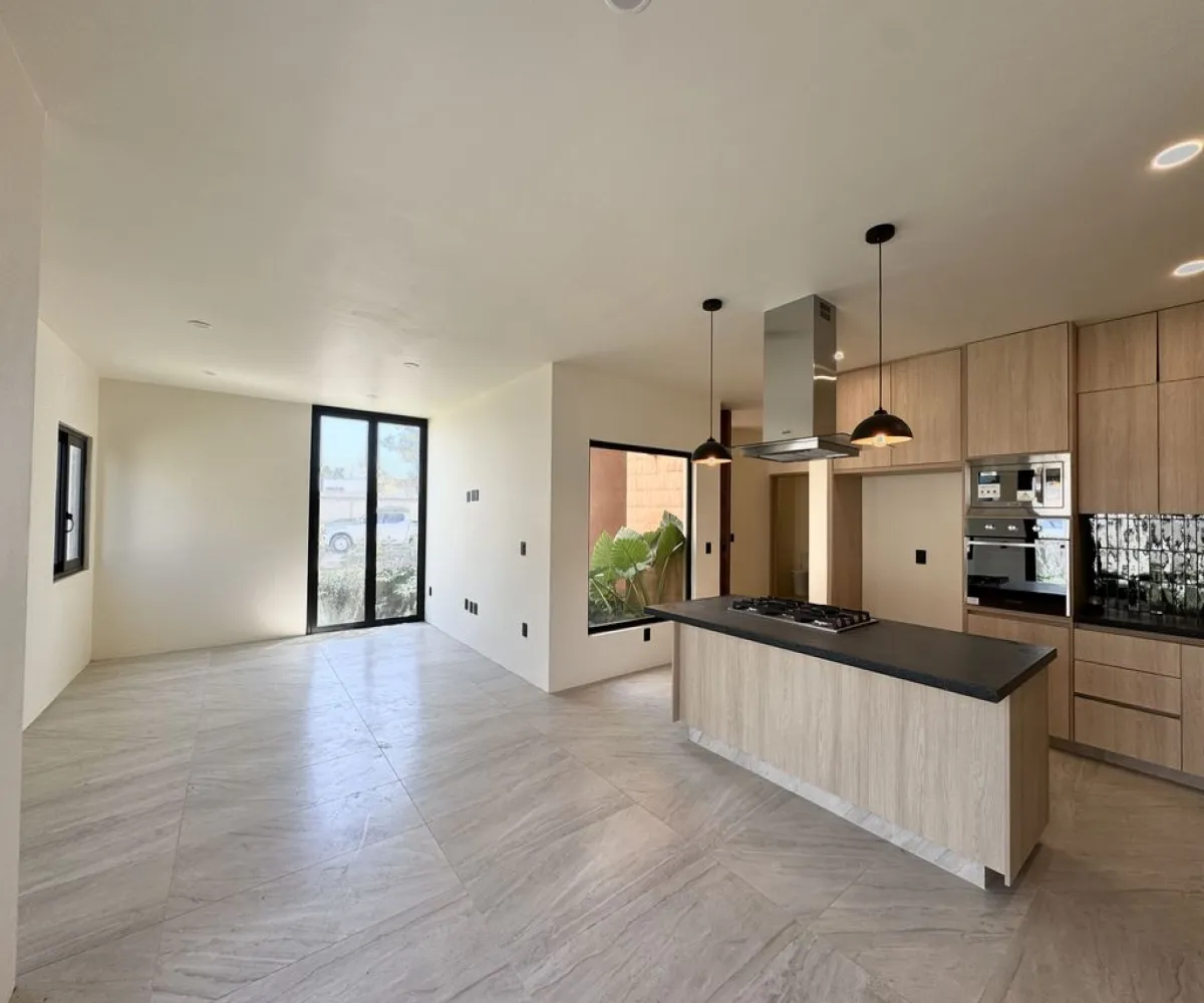 Casa En Venta,El Edén, Tlajomulco de Zúñiga,Paseo del Edén 2 46, Tlajomulco de Zúñiga, Jalisco 45645, 4 Habitaciones,3 Baños,Paseo del Edén,2,pJjOKfP