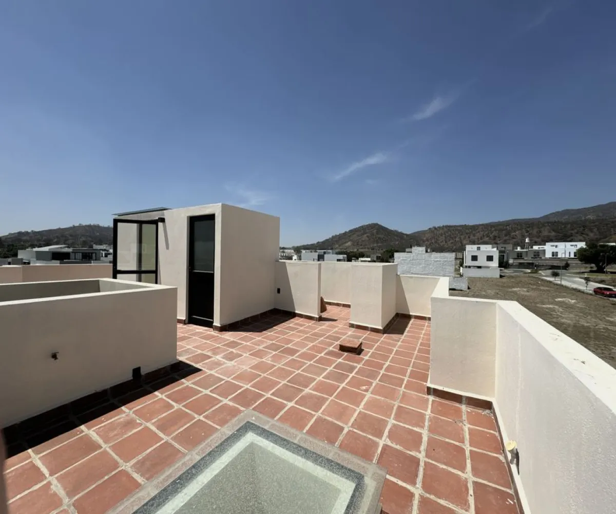 Casa En Venta,El Edén, Tlajomulco de Zúñiga,Paseo del Edén 2 46, Tlajomulco de Zúñiga, Jalisco 45645, 4 Habitaciones,3 Baños,Paseo del Edén,2,pJjOKfP
