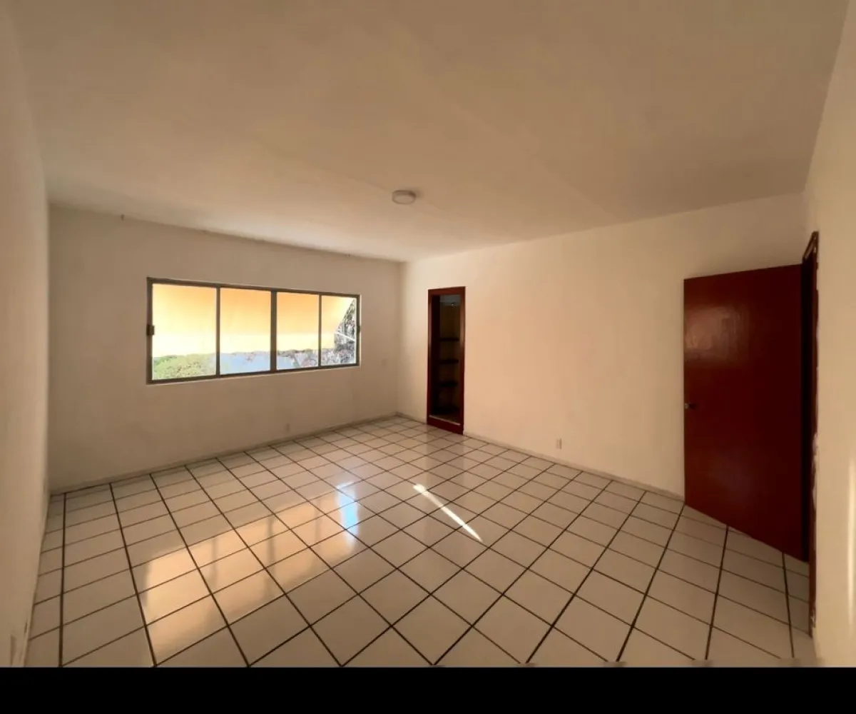 Casa En Venta,Vallarta,Avenida de los Arcos 136, Guadalajara, Jalisco 44130, 7 Habitaciones,4 Baños,Avenida de los Arcos,3,pU0AxLL