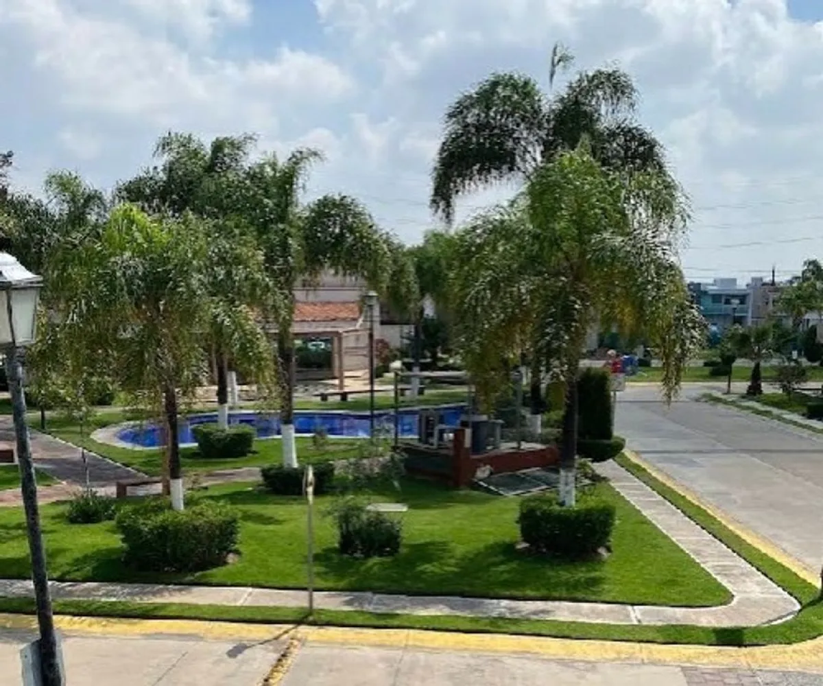 Casa En Venta,La Tijera,Calle Boulevard Prolongación Mariano Otero 1519 3, Tlajomulco de Zúñiga, Jalisco 45645, 3 Habitaciones,2 Baños,Calle Boulevard Prolongación Mariano Otero,2,piWY0K3