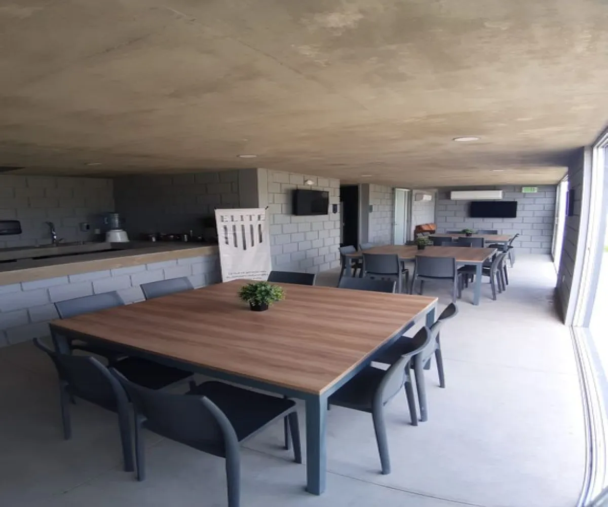 Bodega En Renta,Lomas del Cuatro,Avenida de los Artesanos 5161, San Pedro Tlaquepaque, Jalisco 45610,5 Baños,Avenida de los Artesanos,1,pR39LBF