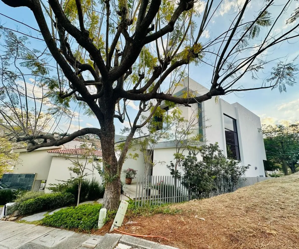 Casa En Venta,Condominio La Pradera,Bosque de Zapopan 170, Zapopan, Jalisco 45133, 3 Habitaciones,3 Baños,Bosque de Zapopan,1,phUkm24