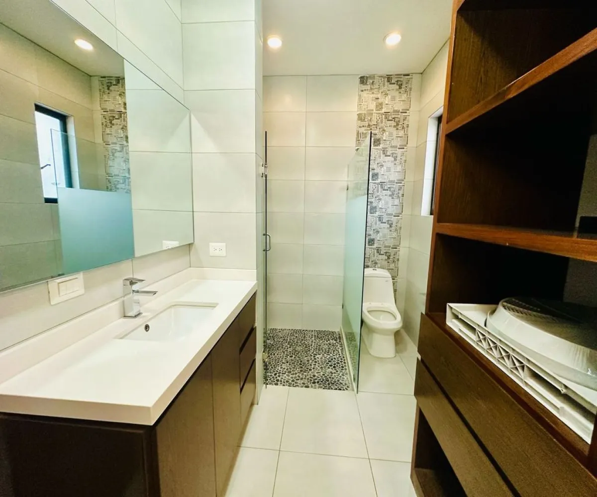 Casa En Venta,Condominio La Pradera,Bosque de Zapopan 170, Zapopan, Jalisco 45133, 3 Habitaciones,3 Baños,Bosque de Zapopan,1,phUkm24