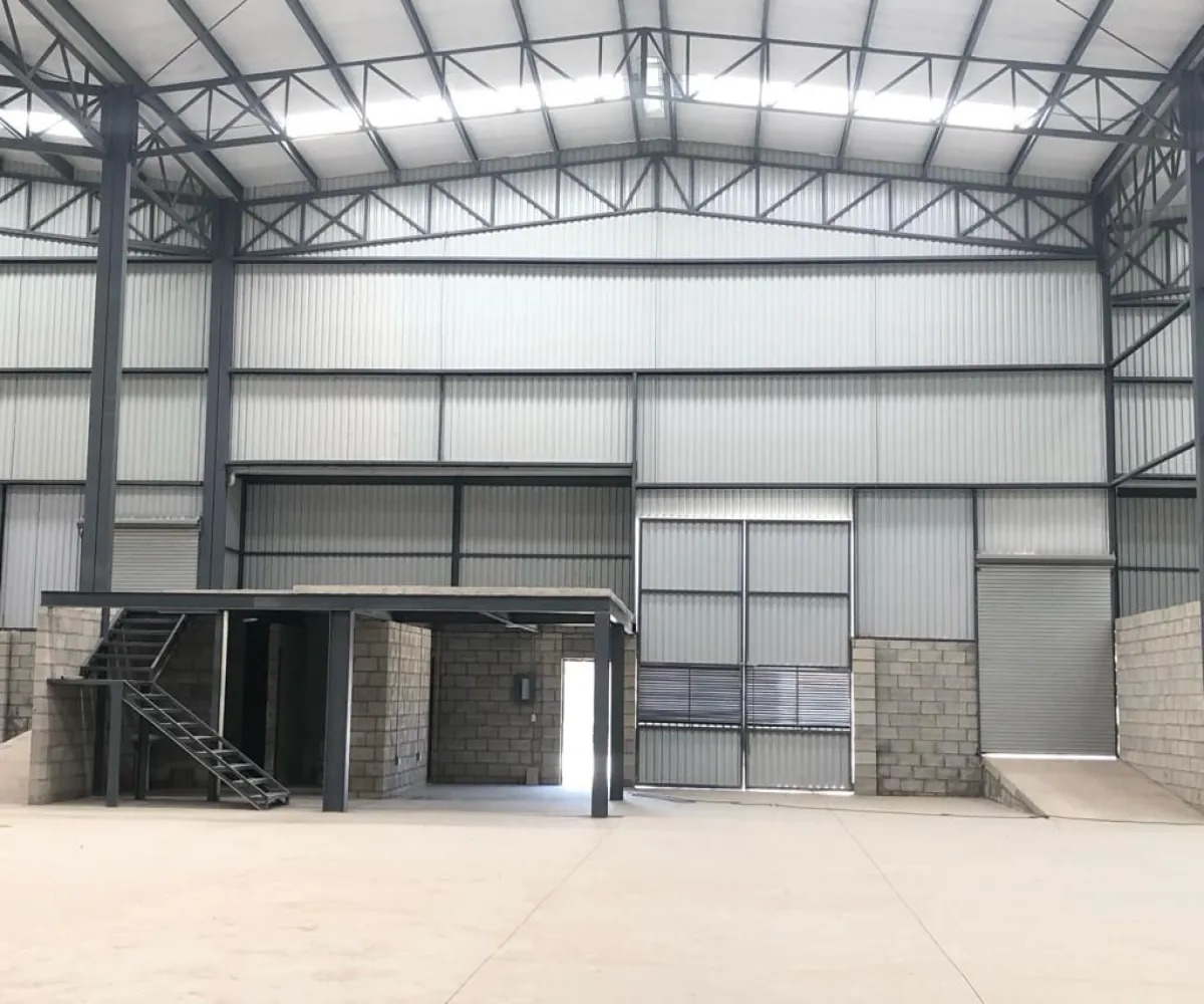 Industrial En Venta,Centro,Carretera a San Sebastian el Grande 3020, Tlajomulco de Zúñiga, Jalisco 45653,1 Baño,Carretera a San Sebastian el Grande,1,pX3yA1a