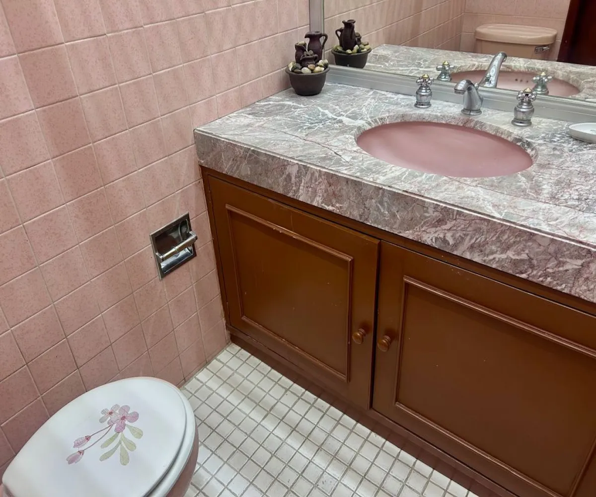 Casa En Venta,Prados Providencia,Calle José María Heredia 2790, Guadalajara, Jalisco 44670, 6 Habitaciones,4 Baños,Calle José María Heredia,2,p2YO8uR