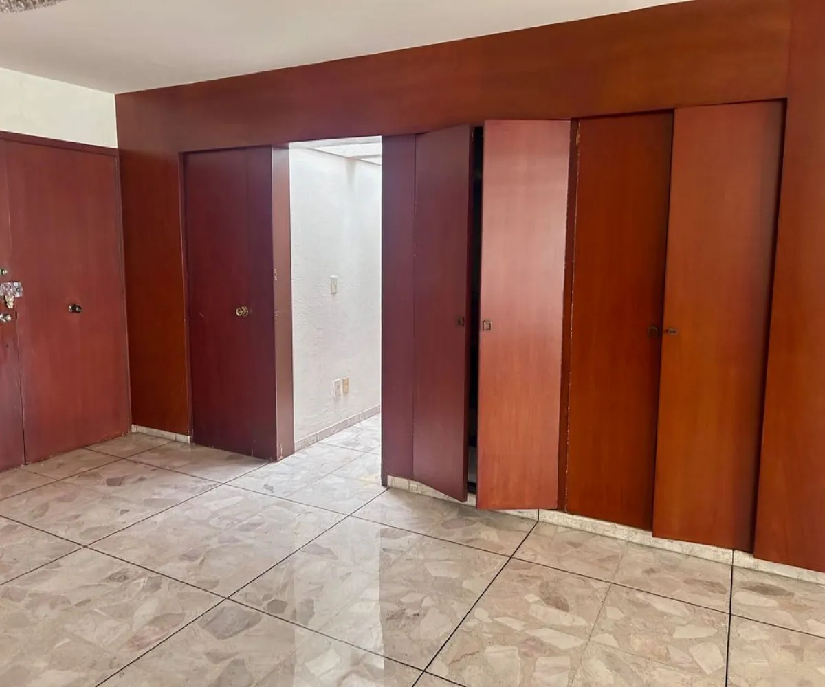 Casa En Venta,Prados Providencia,Calle José María Heredia 2790, Guadalajara, Jalisco 44670, 6 Habitaciones,4 Baños,Calle José María Heredia,2,p2YO8uR