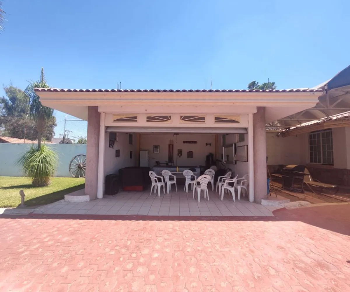 Casa En Venta,Las Carretas,Las Carretas |, Ixtlahuacán de los Membrillos, Jalisco 45641, 4 Habitaciones,3 Baños,Las Carretas,1,p8nmCJ7