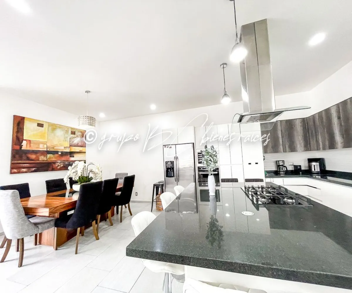 Casa En Venta,ArboladaBosques de Santa Anita,San Alvaro 9, Tlajomulco de Zúñiga, Jalisco 45645, 4 Habitaciones,3 Baños,San Alvaro,1,pcEAcnY