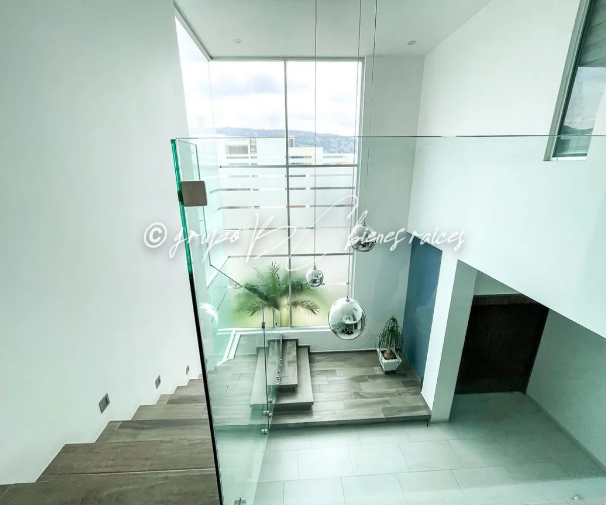 Casa En Venta,ArboladaBosques de Santa Anita,San Alvaro 9, Tlajomulco de Zúñiga, Jalisco 45645, 4 Habitaciones,3 Baños,San Alvaro,1,pcEAcnY