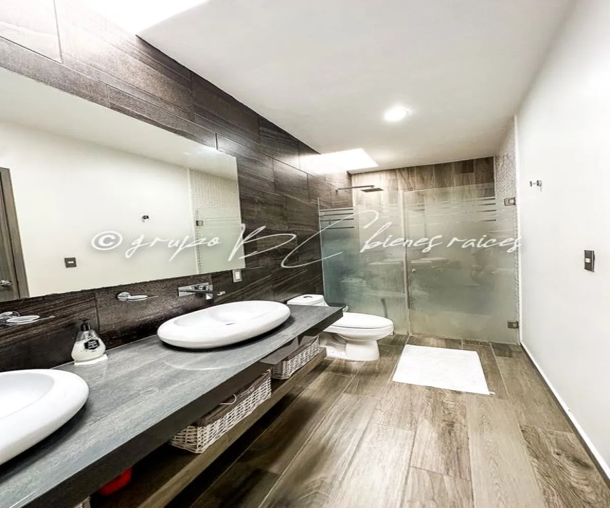 Casa En Venta,ArboladaBosques de Santa Anita,San Alvaro 9, Tlajomulco de Zúñiga, Jalisco 45645, 4 Habitaciones,3 Baños,San Alvaro,1,pcEAcnY