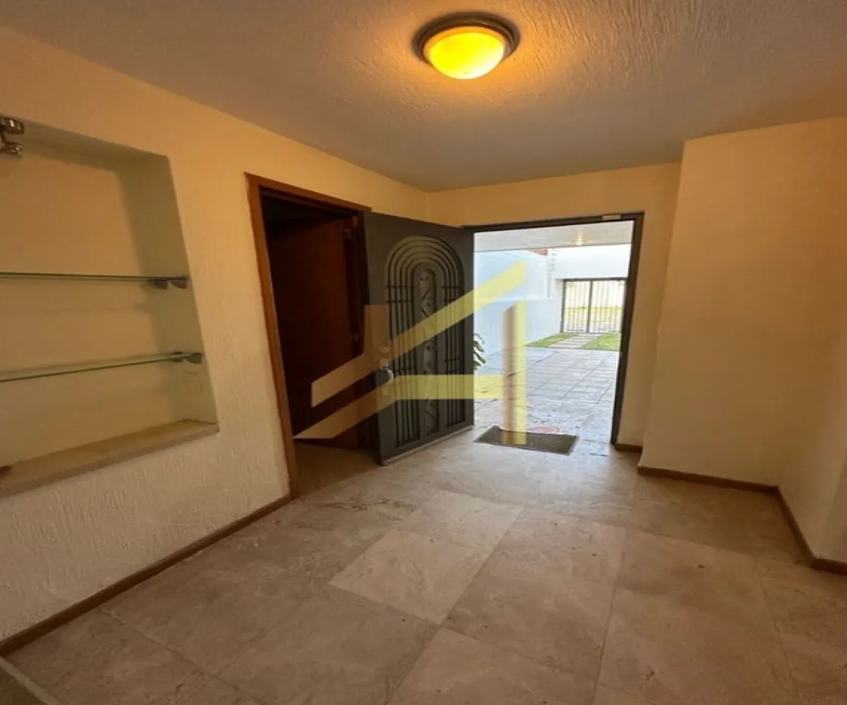 Casa En Venta,San Agustin,Camino de Los Tabachines 88, Tlajomulco de Zúñiga, Jalisco 45645, 3 Habitaciones,3 Baños,Camino de Los Tabachines,2,pwgbKPt