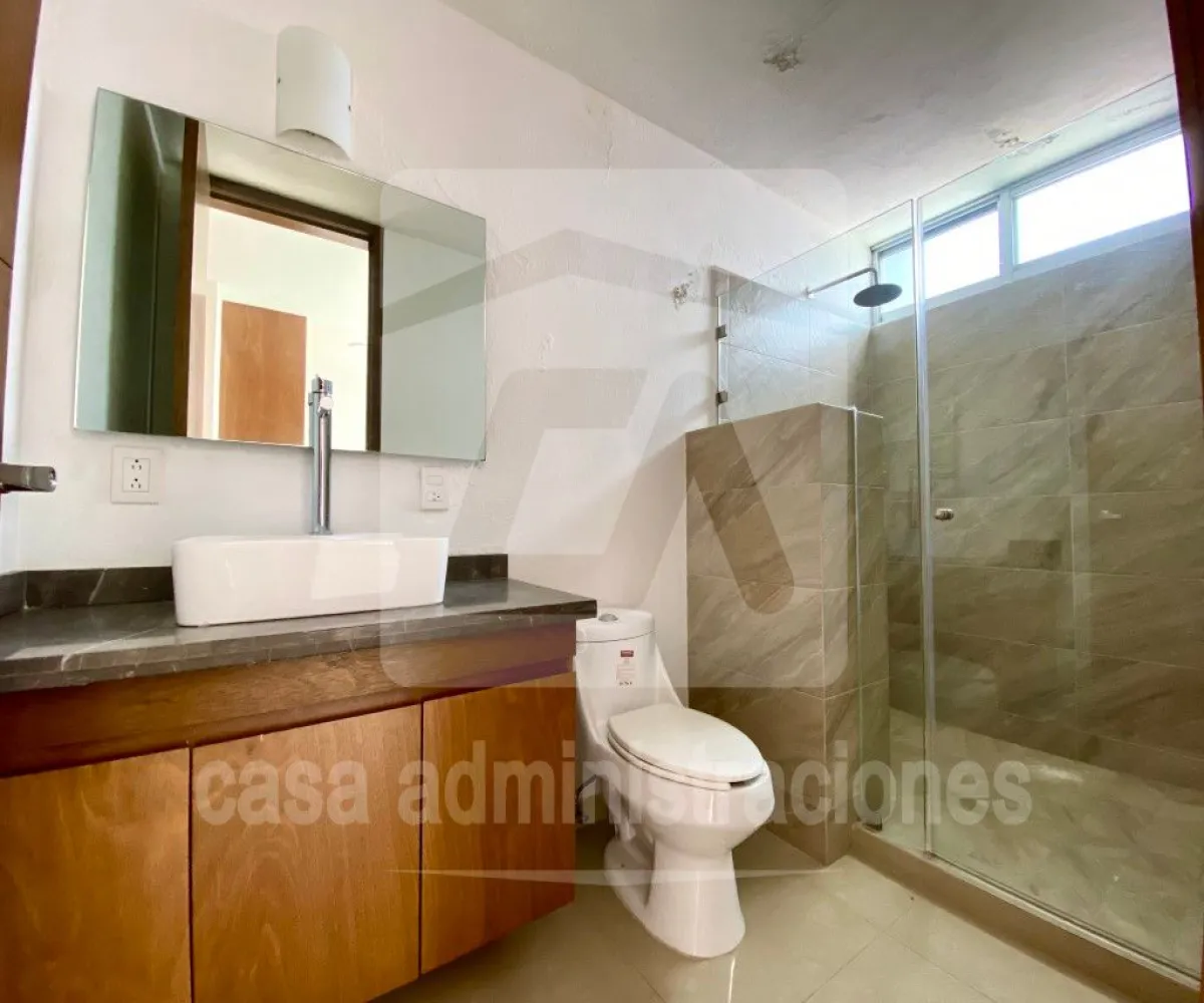 Casa En Venta,La Rua ,Blvd. La Rua Unidad Privativa 152 173, Tlajomulco de Zúñiga, Jalisco 45645, 3 Habitaciones,2 Baños,Blvd. La Rua Unidad Privativa ,2,p8qmUXX
