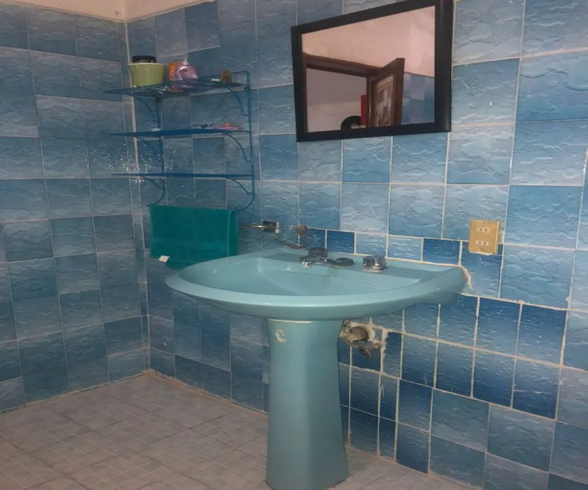 Casa En Venta,Jardines del Sol,12 de diciembre 2844, Zapopan, Jalisco 45050, 5 Habitaciones,3 Baños,12 de diciembre,2,plTSJnj