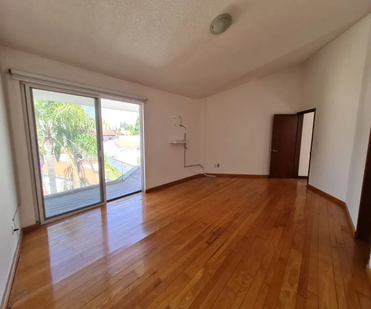 Casa En Venta,Bugambilias,Segunda Seccion |, Zapopan, Jalisco 45237, 4 Habitaciones,6 Baños,Segunda Seccion,1,ppGmxyf