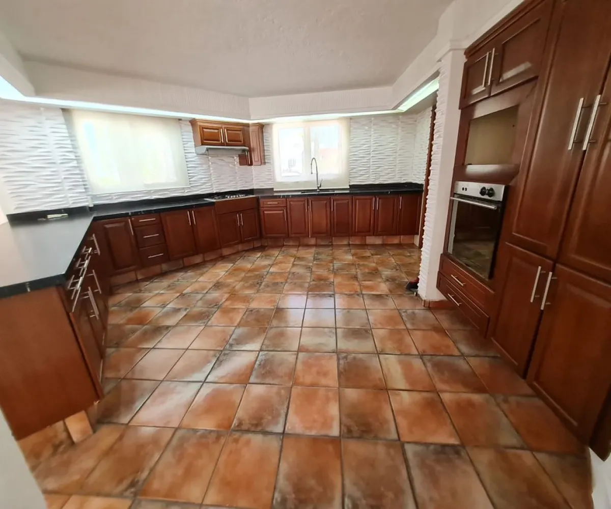 Casa En Venta,Bugambilias,Segunda Seccion |, Zapopan, Jalisco 45237, 4 Habitaciones,6 Baños,Segunda Seccion,1,ppGmxyf