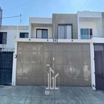 Casa En Renta,Prados Vallarta,Calle A las Cumbres 242, Zapopan, Jalisco 45020, 3 Habitaciones,3 Baños,Calle A las Cumbres,2,pU0wS85