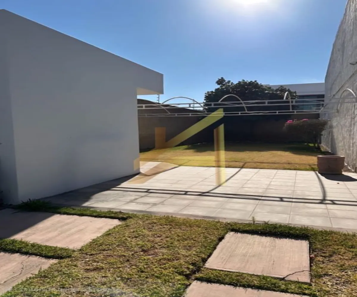 Terreno En Venta,San Agustin,Camino de Los Tabachines 88, Tlajomulco de Zúñiga, Jalisco 45645,Camino de Los Tabachines,1,pxSyFrZ