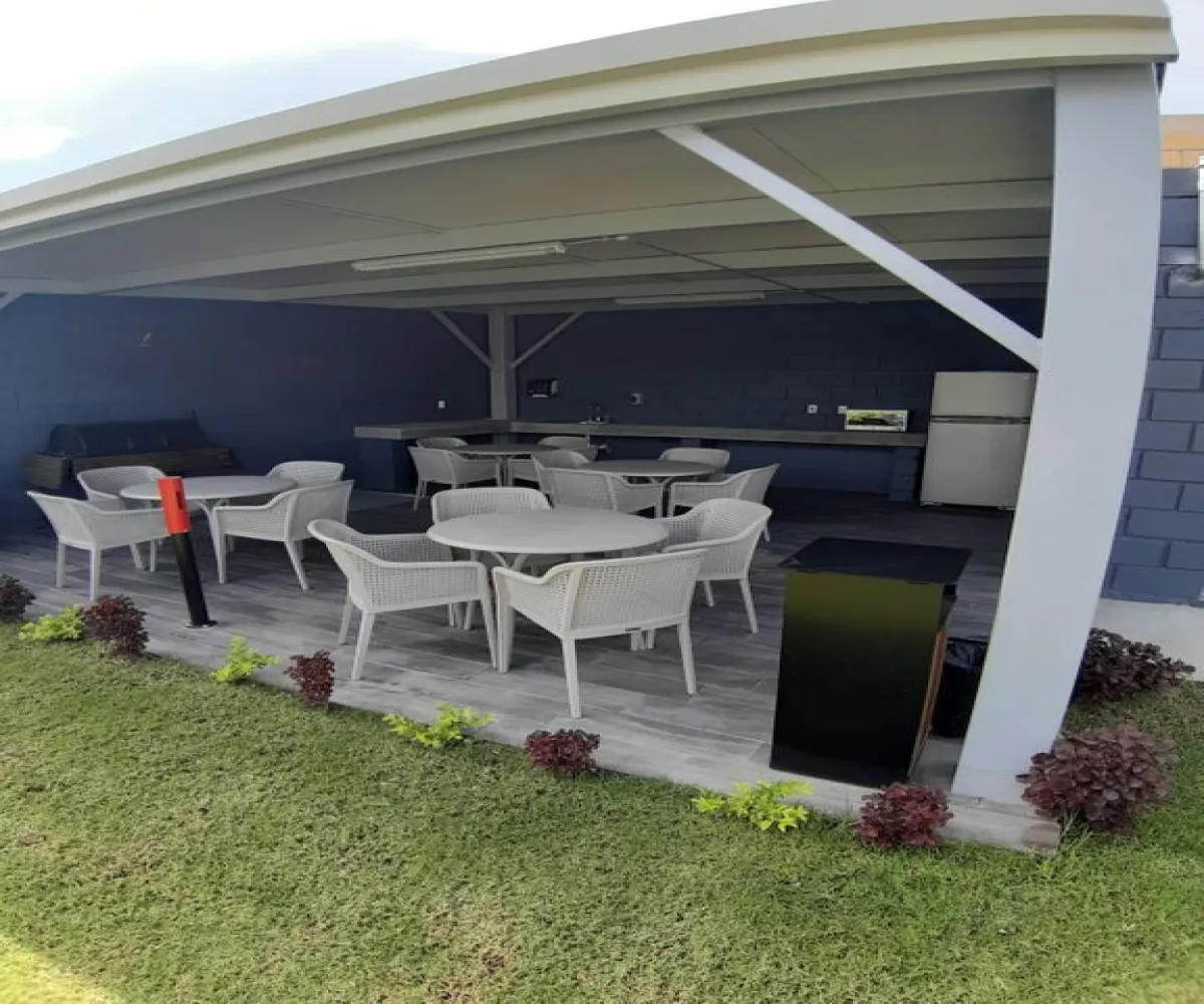 Bodega En Renta,Avenida Adolf Bernard Horn Junior 1470, Tlajomulco de Zúñiga, Jalisco 45690,5 Baños,Avenida Adolf Bernard Horn Junior,1,piBQjCx