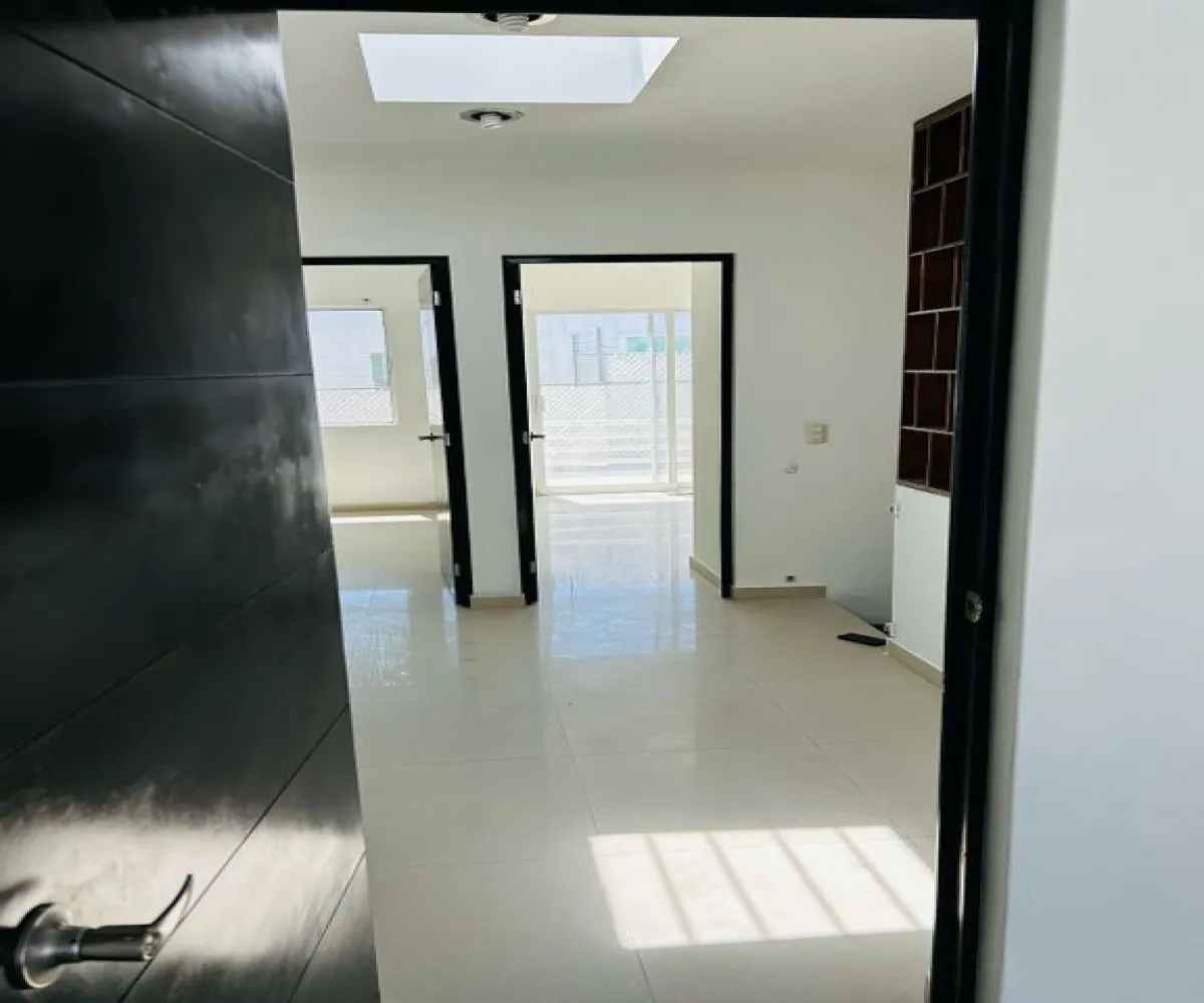 Casa En Venta,Bugambilias,Callejon del Iris 211, Zapopan, Jalisco 45237, 4 Habitaciones,3 Baños,Callejon del Iris,1,pxyshJZ