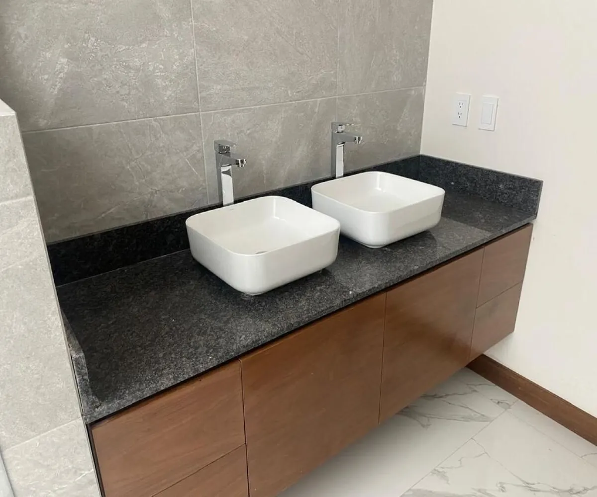 Casa En Venta,La mojonera,Avenida General Ramón Corona 4432, Zapopan, Jalisco 45134, 3 Habitaciones,4 Baños,Avenida General Ramón Corona,1,p8fejNm