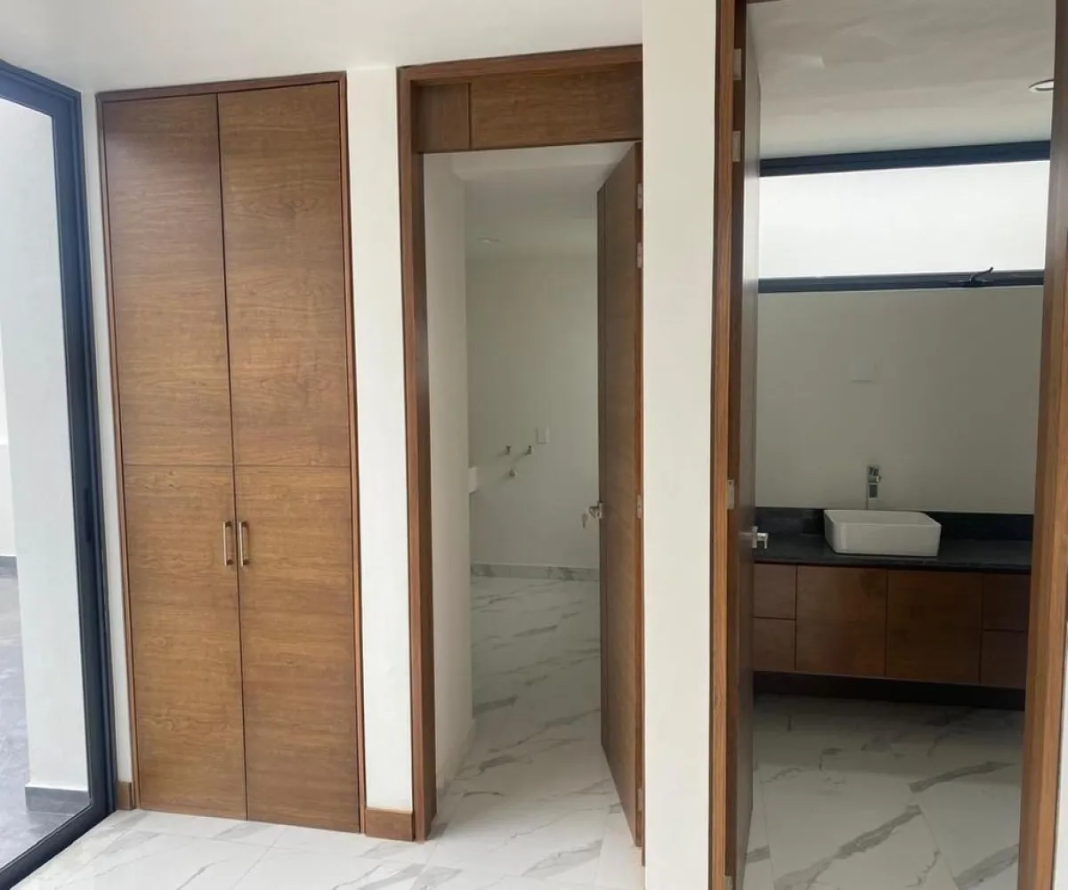 Casa En Venta,La mojonera,Avenida General Ramón Corona 4432, Zapopan, Jalisco 45134, 3 Habitaciones,4 Baños,Avenida General Ramón Corona,1,p8fejNm