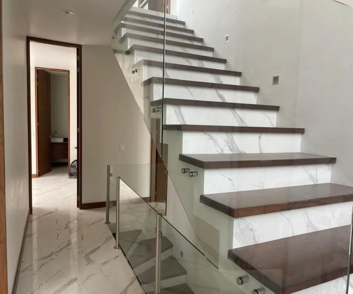 Casa En Venta,La mojonera,Avenida General Ramón Corona 4432, Zapopan, Jalisco 45134, 3 Habitaciones,4 Baños,Avenida General Ramón Corona,1,p8fejNm