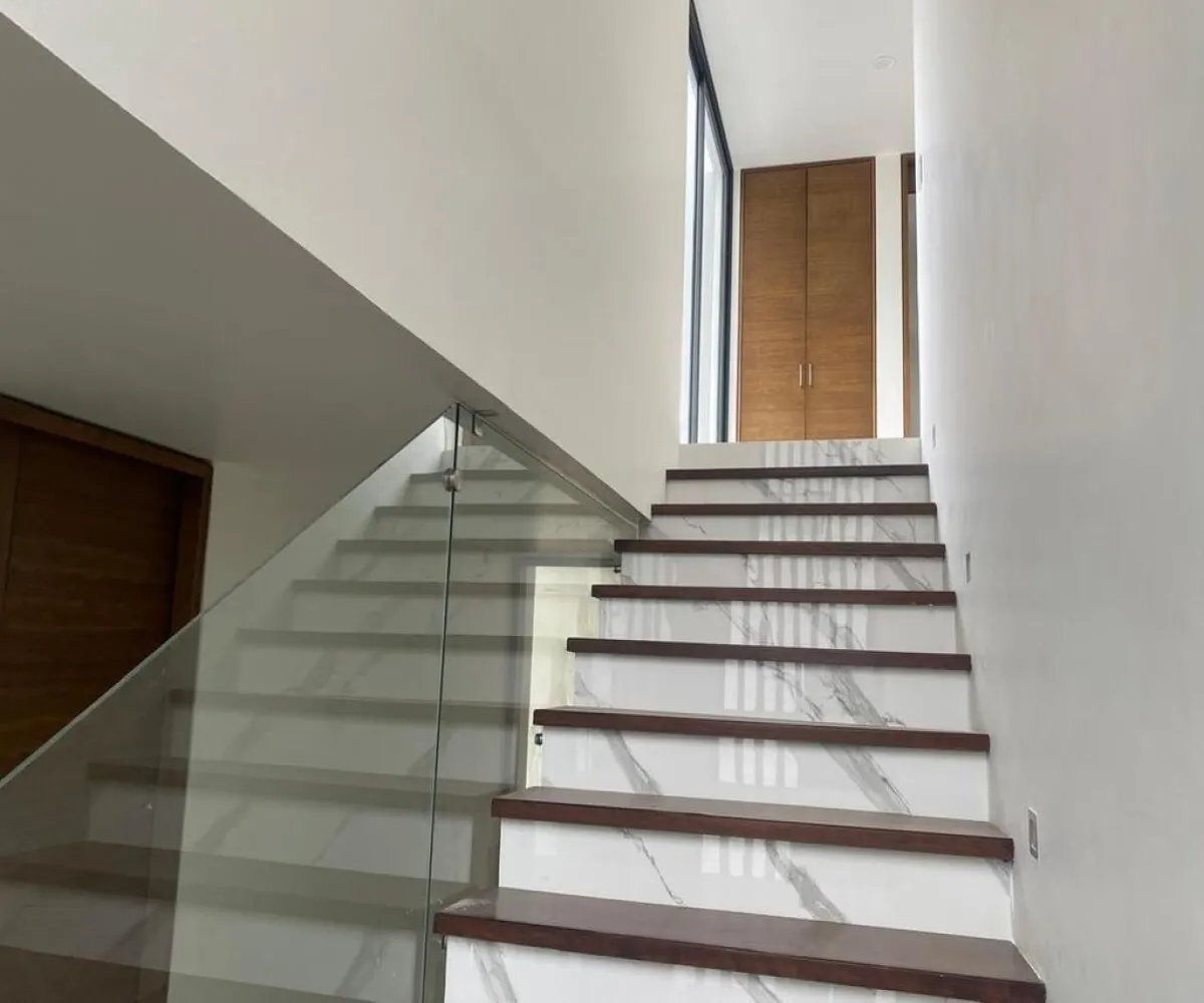 Casa En Venta,La mojonera,Avenida General Ramón Corona 4432, Zapopan, Jalisco 45134, 3 Habitaciones,4 Baños,Avenida General Ramón Corona,1,p8fejNm