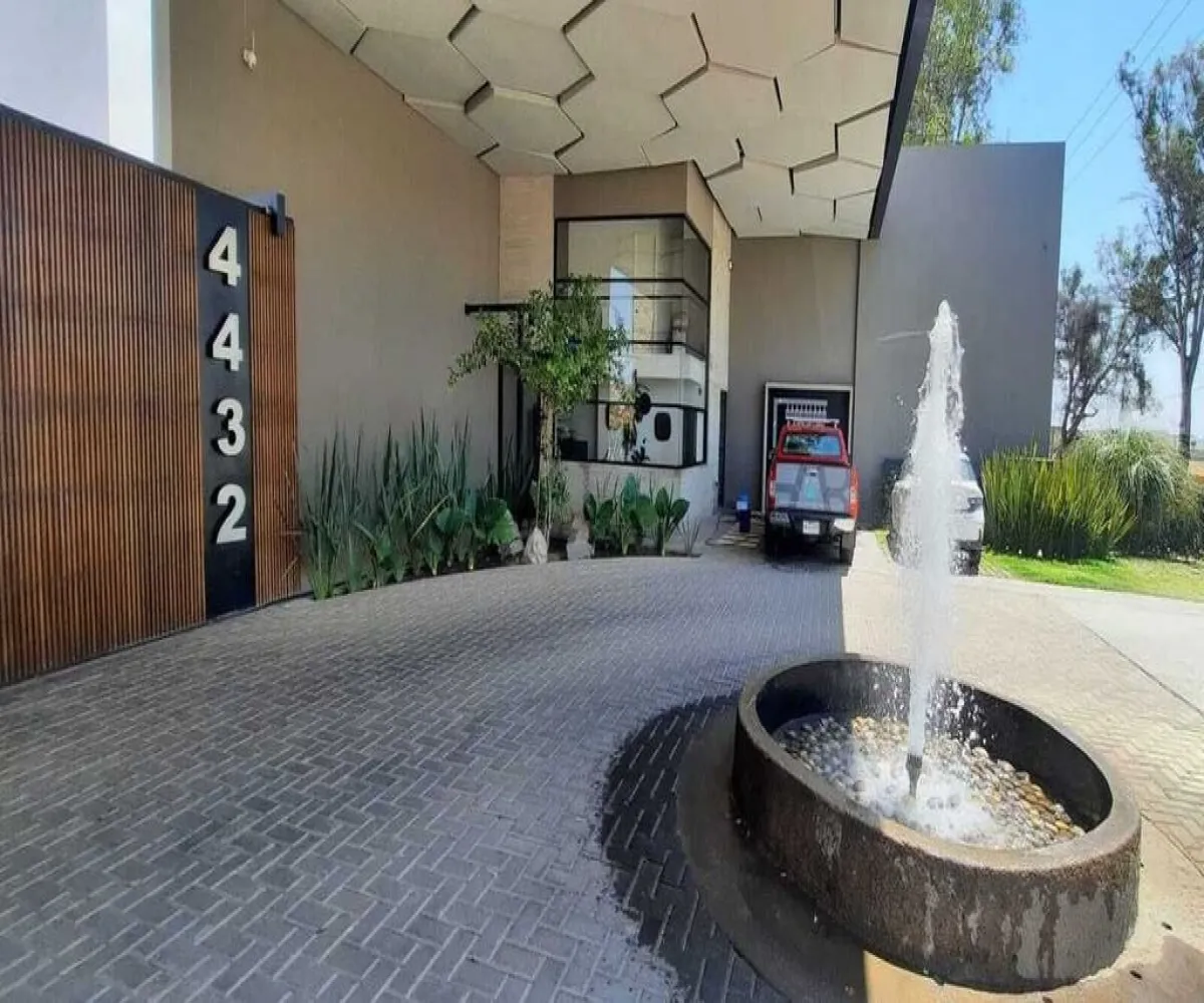 Casa En Venta,La mojonera,Avenida General Ramón Corona 4432, Zapopan, Jalisco 45134, 3 Habitaciones,4 Baños,Avenida General Ramón Corona,1,p8fejNm