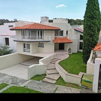 Casa En Venta,Ciudad Bugambilias Segunda Seccion,Av del Bufalo 267, Zapopan, Jalisco 45237, 4 Habitaciones,4 Baños,Av del Bufalo,1,pcKr4ML