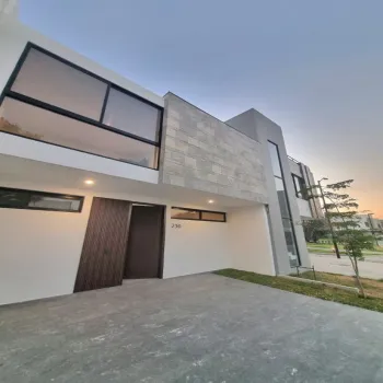 Casa En Venta,Punto Sur,Avenida Punto Sur S/N, Tlajomulco de Zúñiga, Jalisco 45645, 3 Habitaciones,3 Baños,Avenida Punto Sur,2,pTyDgmn