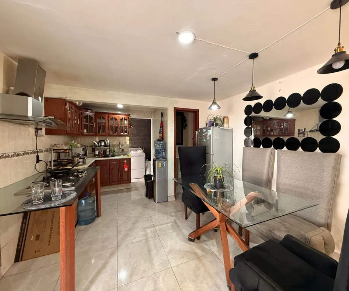 Casa En Venta,El Zalate,Andador Vicente Morales 100, Guadalajara, Jalisco 44760, 3 Habitaciones,1 Baño,Andador Vicente Morales,2,prGOuws