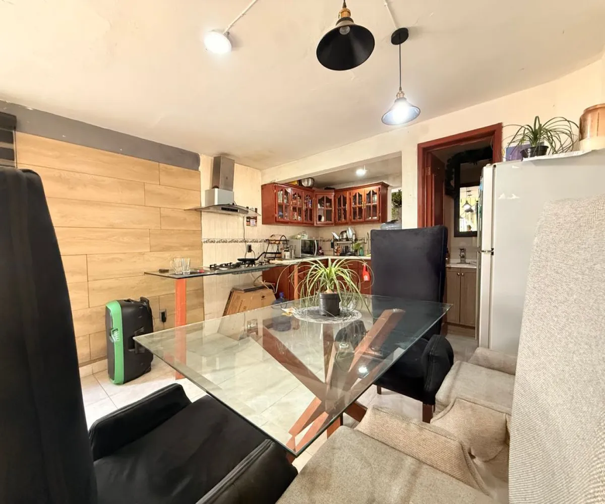 Casa En Venta,El Zalate,Andador Vicente Morales 100, Guadalajara, Jalisco 44760, 3 Habitaciones,1 Baño,Andador Vicente Morales,2,prGOuws