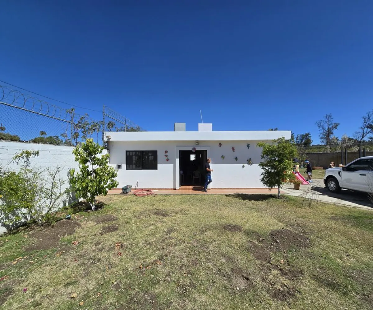 Casa En Venta,Fraccionamiento Las Tortugas,Isla Tortugas 6, El Arenal, Jalisco 45365, 4 Habitaciones,4 Baños,Isla Tortugas,1,pLviTCM