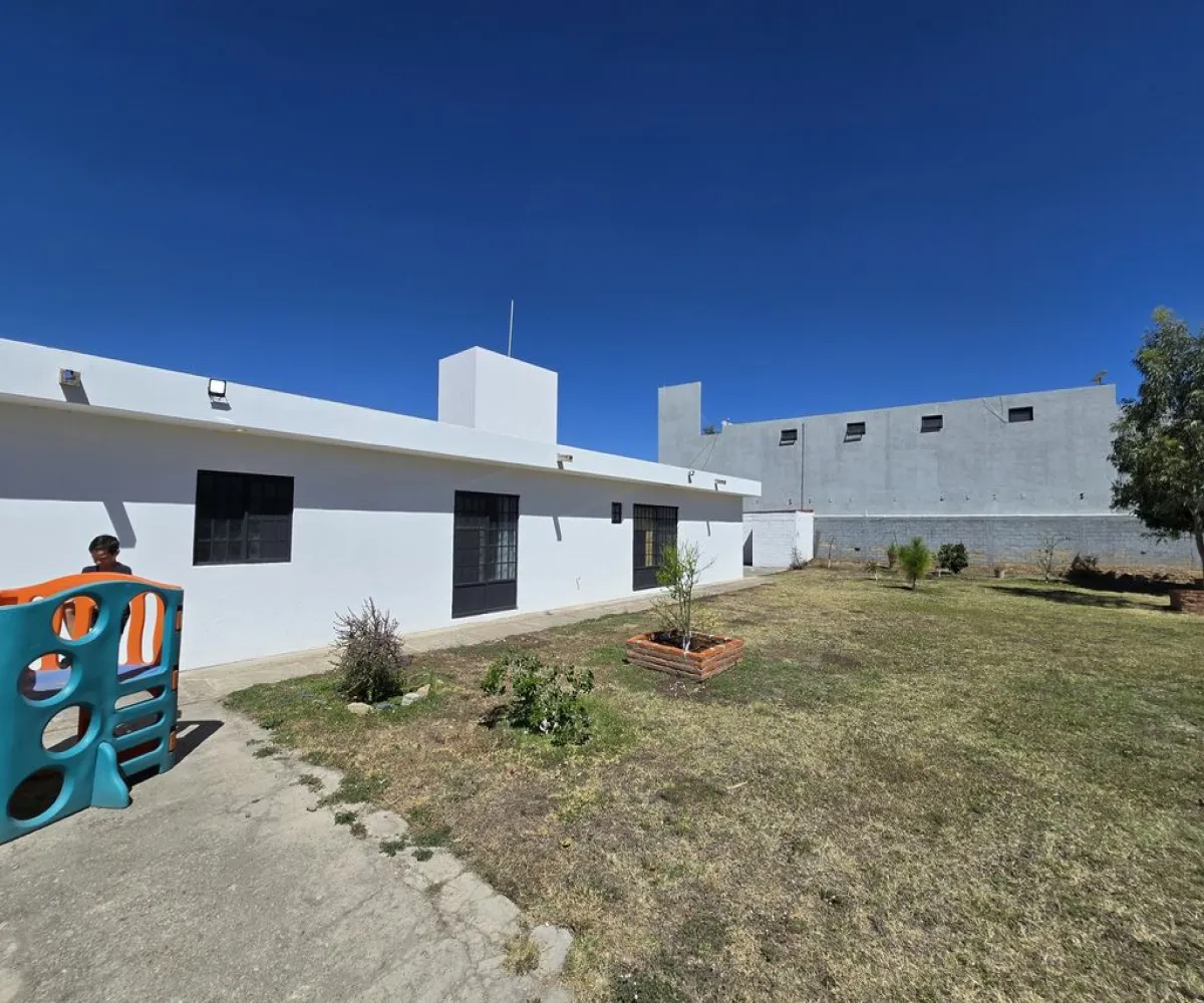 Casa En Venta,Fraccionamiento Las Tortugas,Isla Tortugas 6, El Arenal, Jalisco 45365, 4 Habitaciones,4 Baños,Isla Tortugas,1,pLviTCM