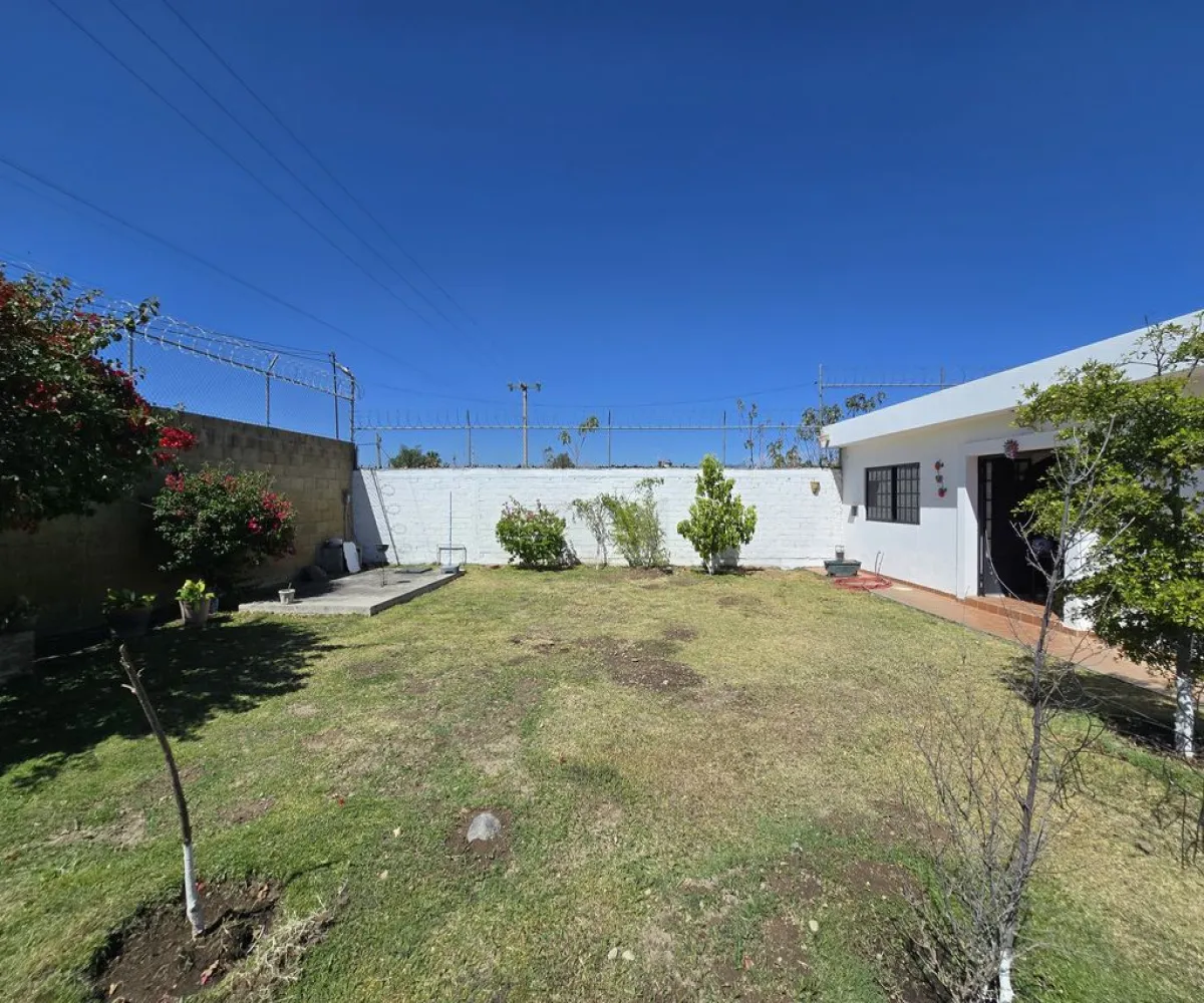 Casa En Venta,Fraccionamiento Las Tortugas,Isla Tortugas 6, El Arenal, Jalisco 45365, 4 Habitaciones,4 Baños,Isla Tortugas,1,pLviTCM